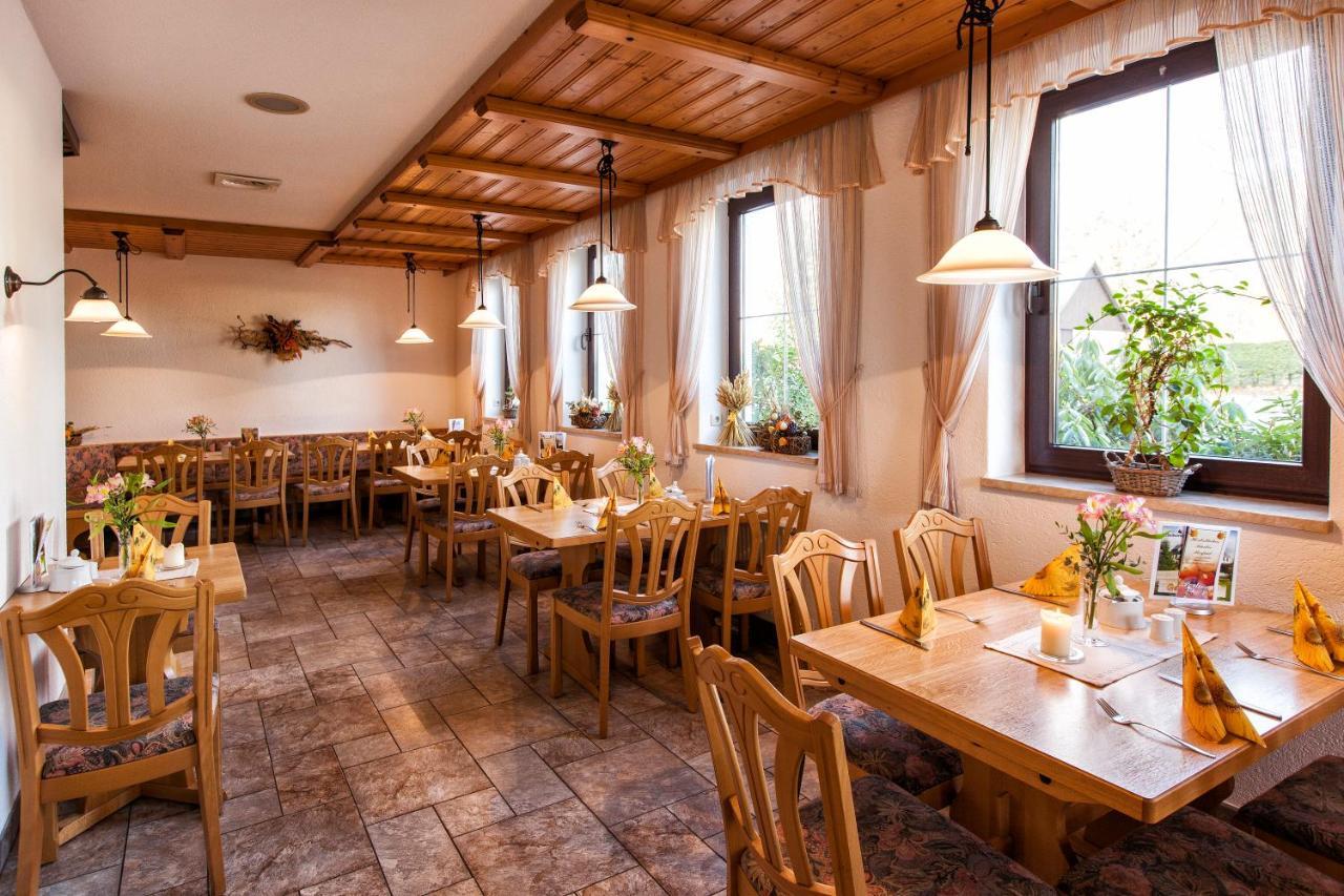 Hotel Waldesruh Lengefeld  Экстерьер фото