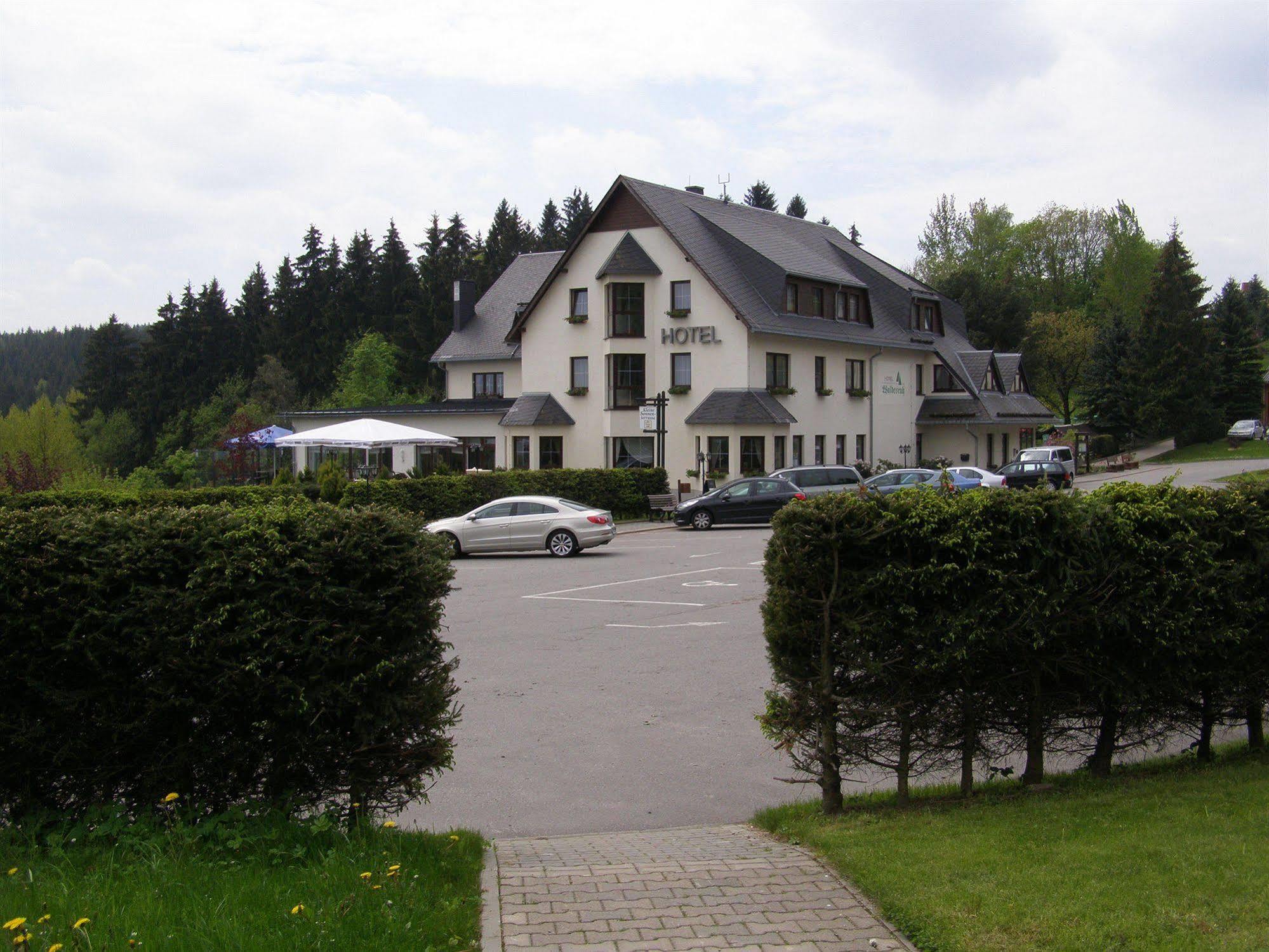 Hotel Waldesruh Lengefeld  Экстерьер фото